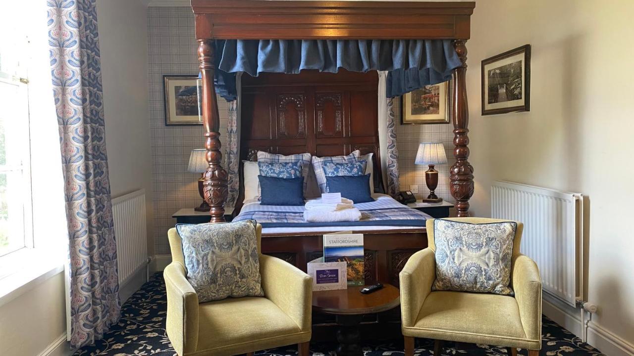 Four Poster Double Room