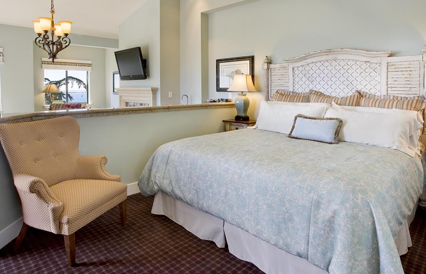 Princeton King Room with Harbor View