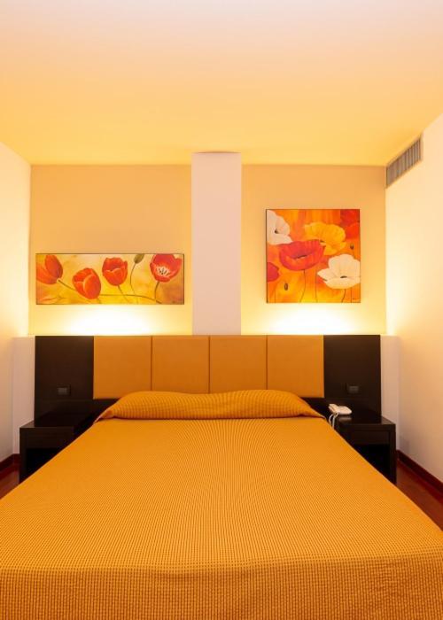 Double Room,1372782851:JPEG