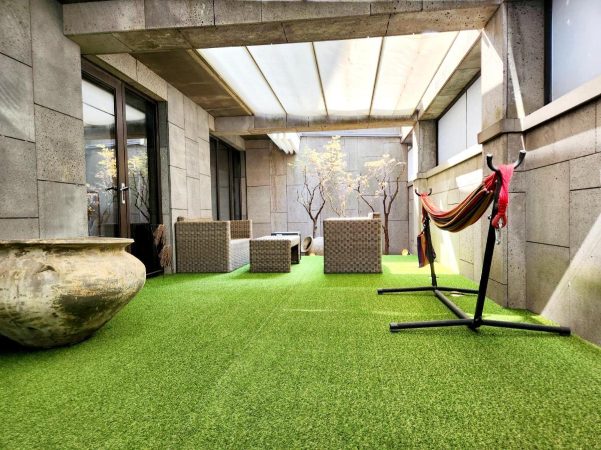 Garden Room