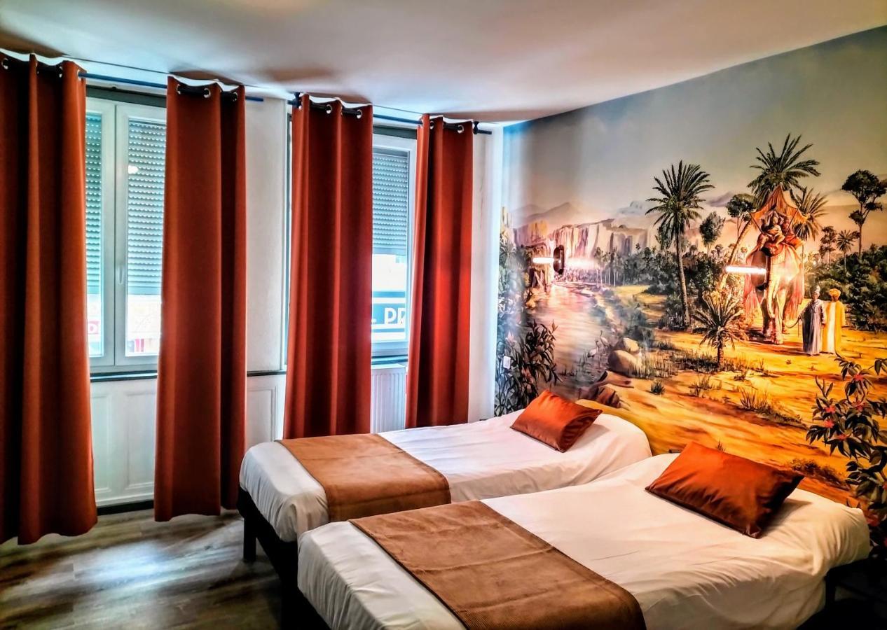 Twin Room,1387035743:JPEG