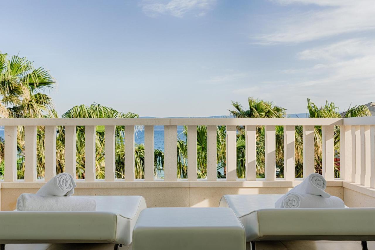 Deluxe Suite Sea View Terrace Jacuzzi