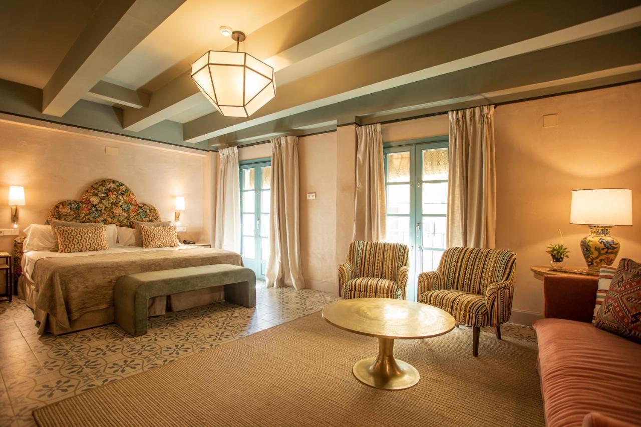 Junior Suite,1709843167:JPEG