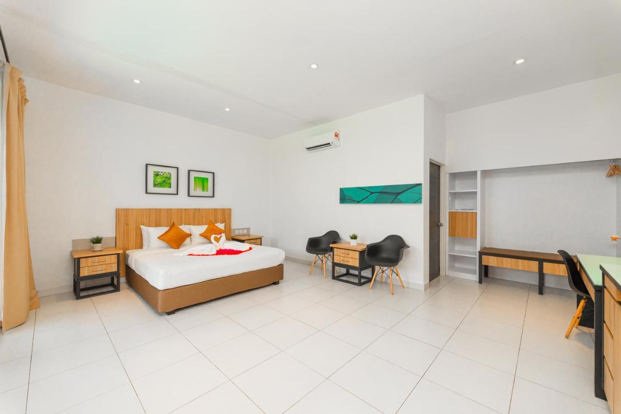 Premium Deluxe Room