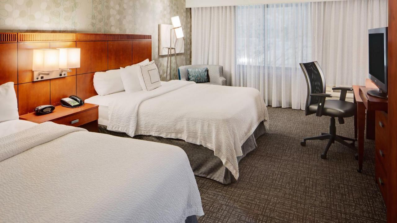 Queen Room with Two Queen Beds