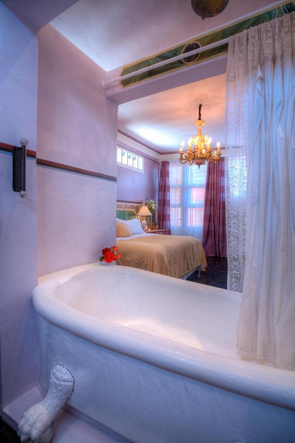 Maria King Room,1541322826:JPEG