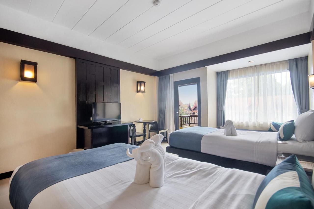 Superior Double or Twin Room Pool View