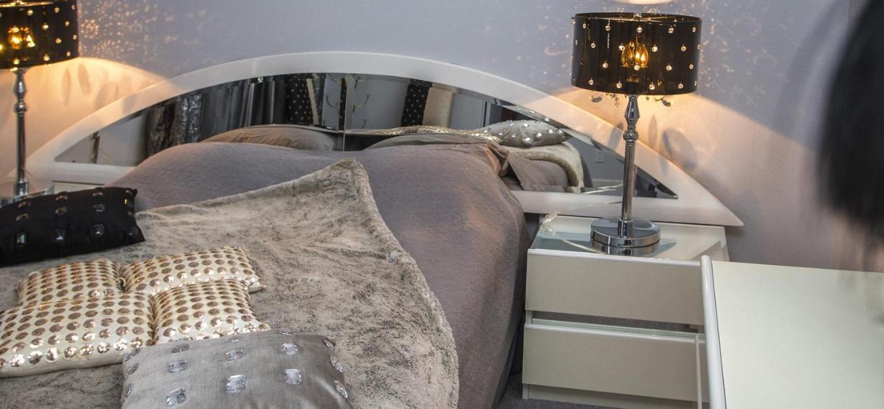 King Room with Mountain View,1394639576:JPEG