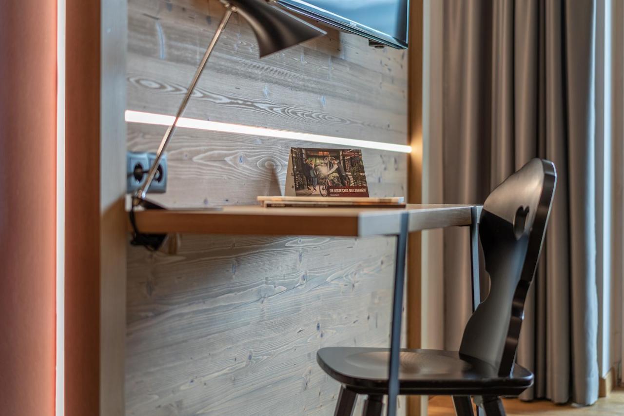 Double Room Mountain View