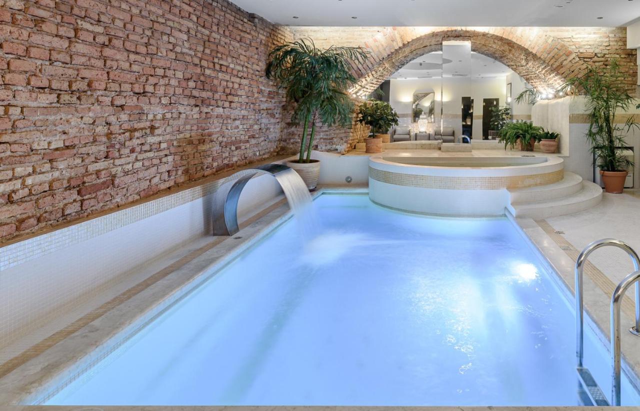 Superior Double or Twin Room with Spa Access