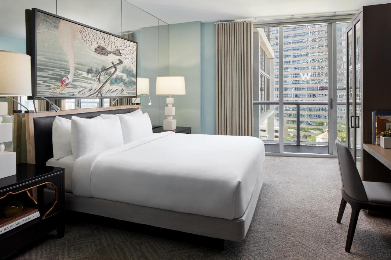 One-Bedroom Large Suite Sofa Bed
