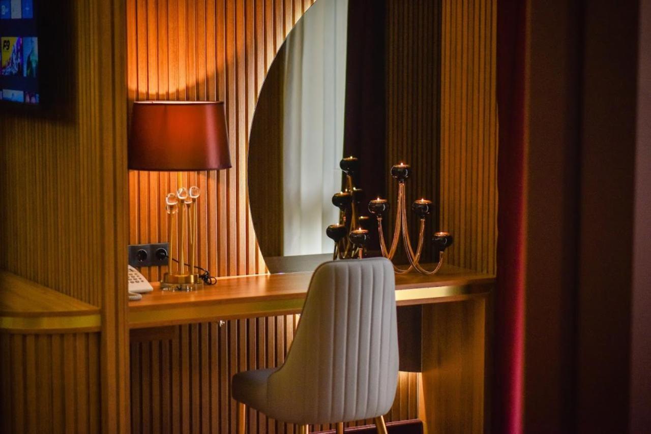 One-Bedroom Apartment - 2nd Floor with Free Spa Access,1430722837:JPEG