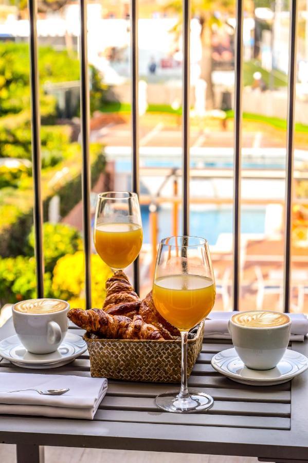 Double or Twin Room Balcony