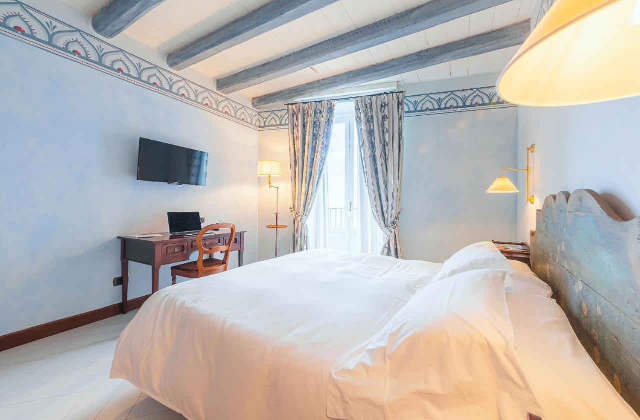 Junior Suite,1404098654:JPEG