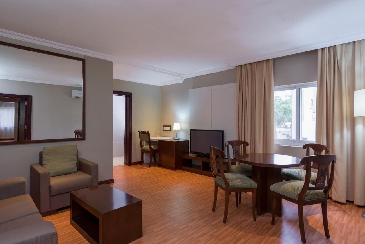 One-Bedroom Suite