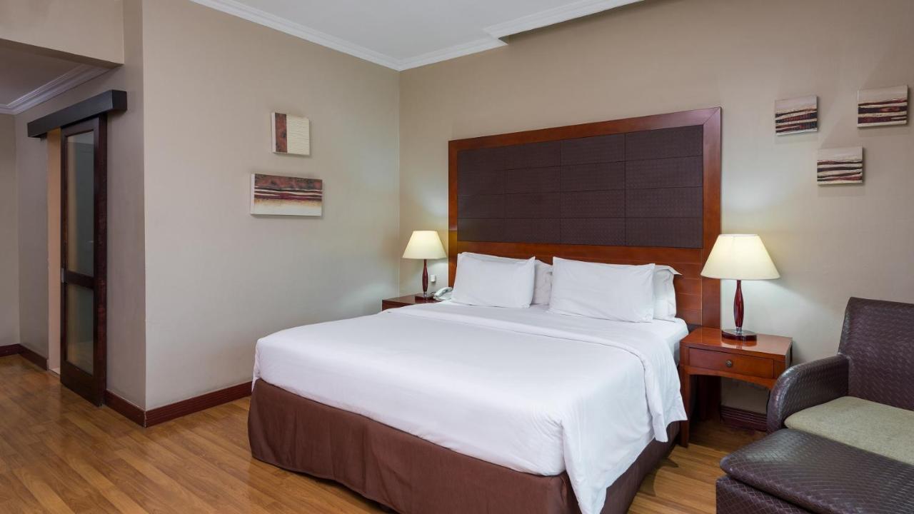 One-Bedroom Suite