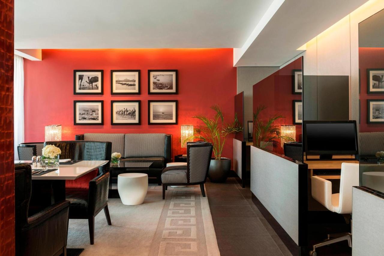 Executive Room, Club lounge access, Guest room, 1 King,1404864650:JPEG