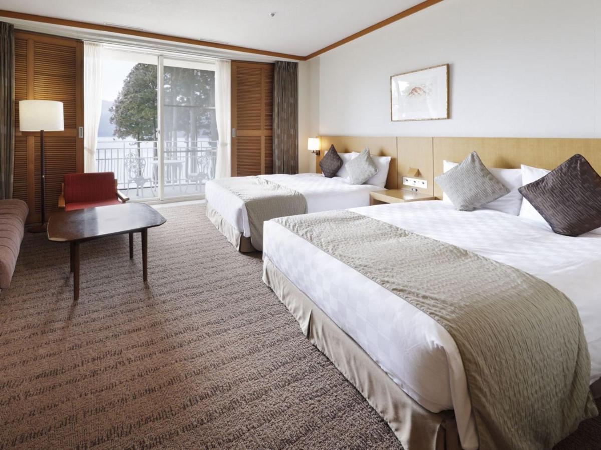 Twin Room with Lake View