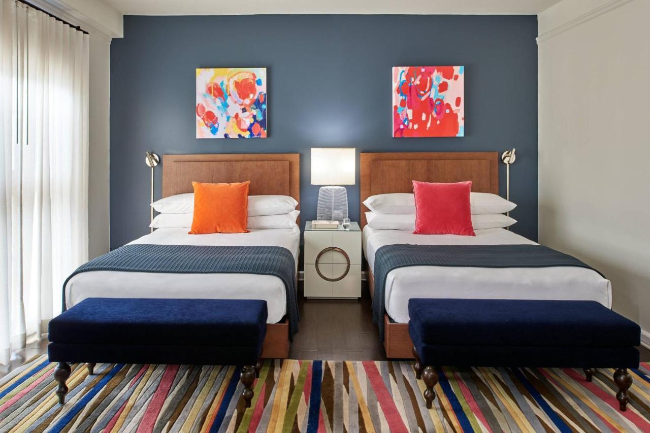 Guest room, 2 Double, City view