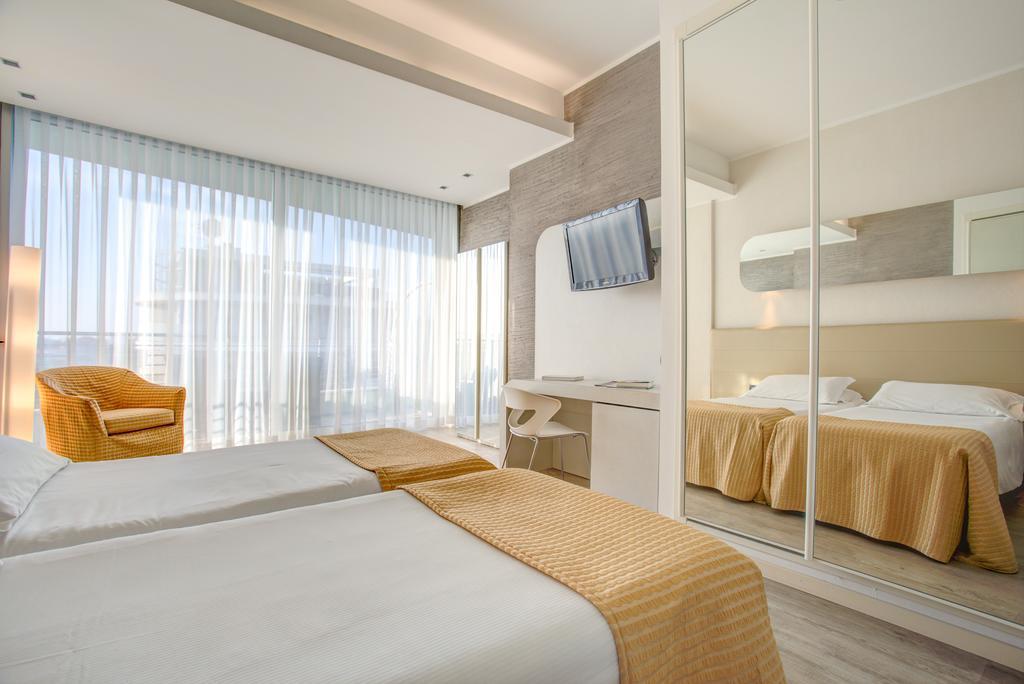 Superior Double or Twin Room,379091941:JPEG