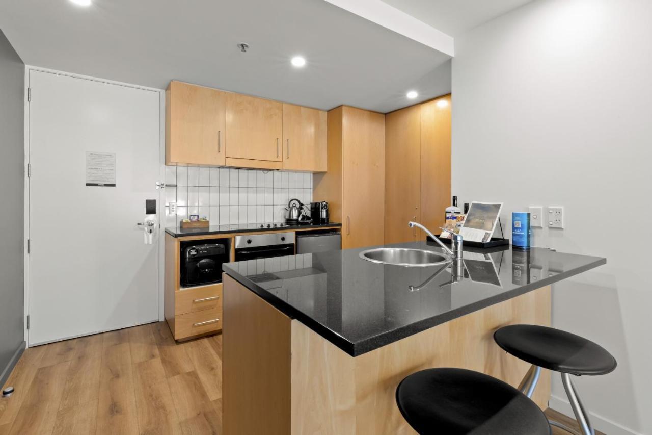 One Bedroom Suite Split King Non-View