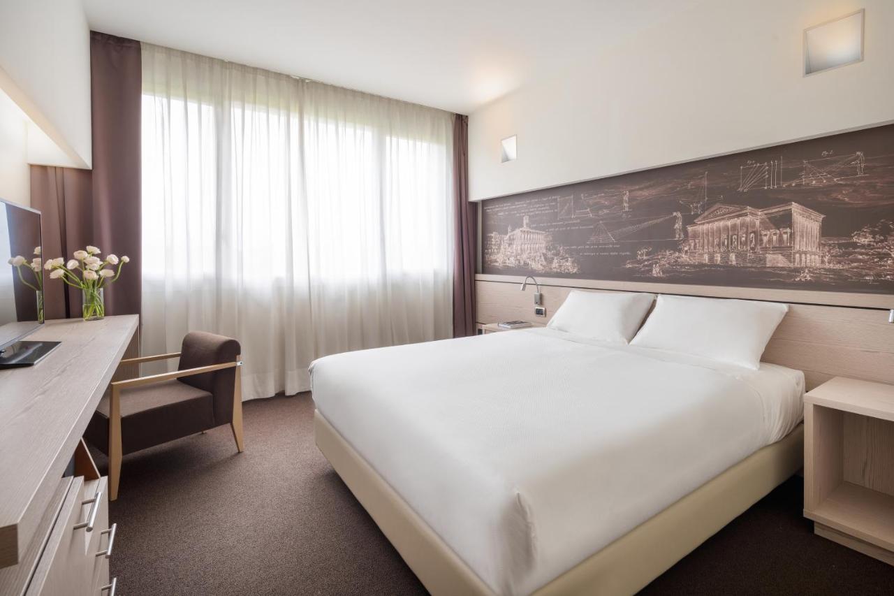 Superior Double Room,1415818203:JPEG