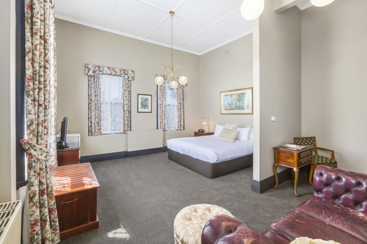 King Room Spa Bath