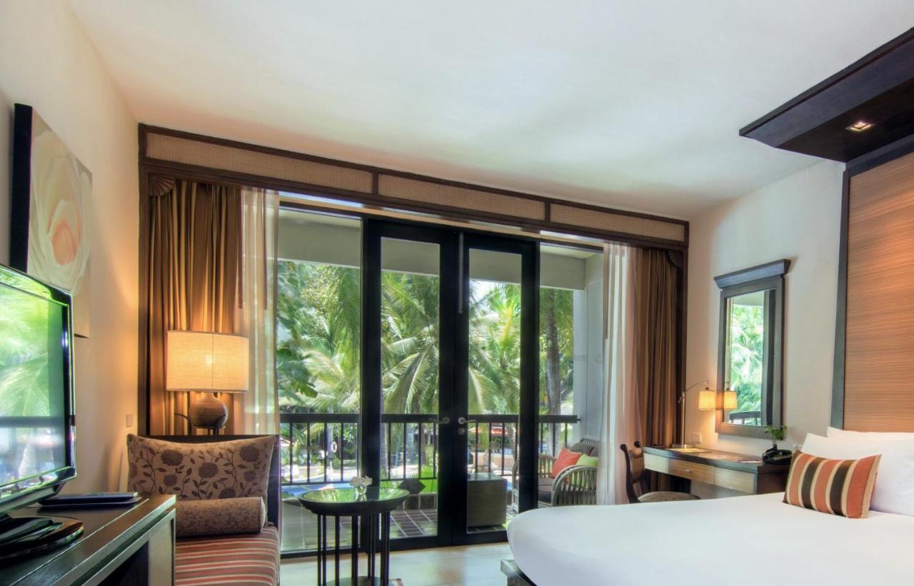 Deluxe Zweibettzimmer Tropical mit Poolblick