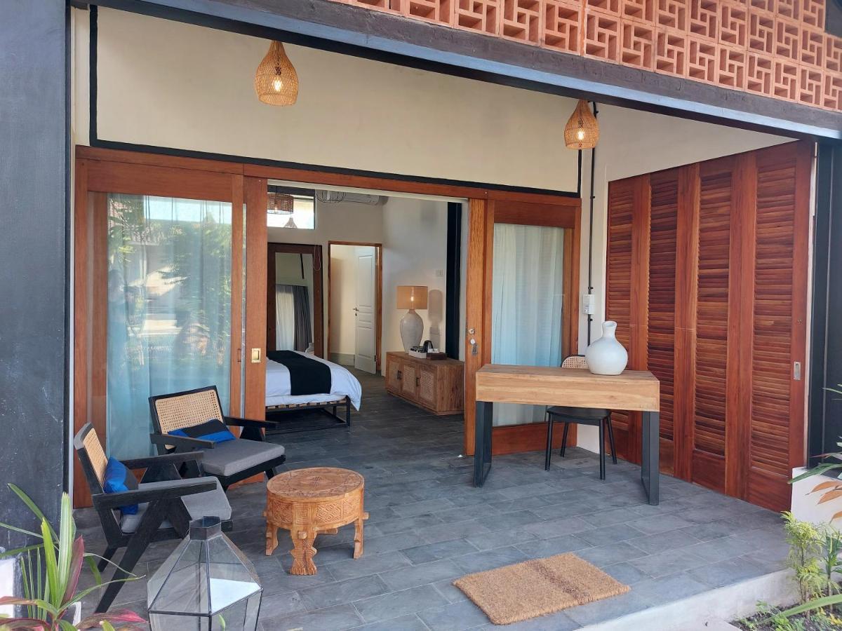 Superior Double or Twin Room with Pool View (Stone 8)