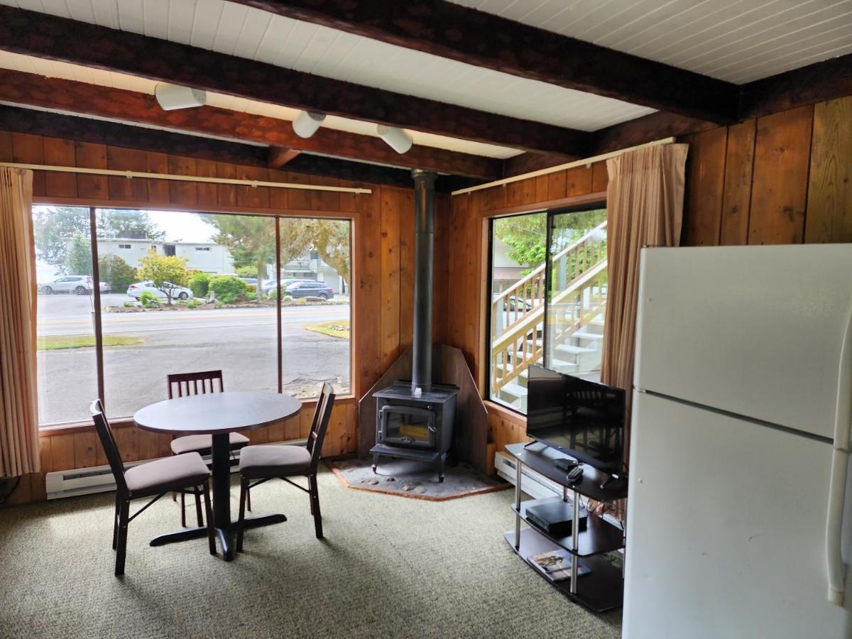 Queen Studio Cabin