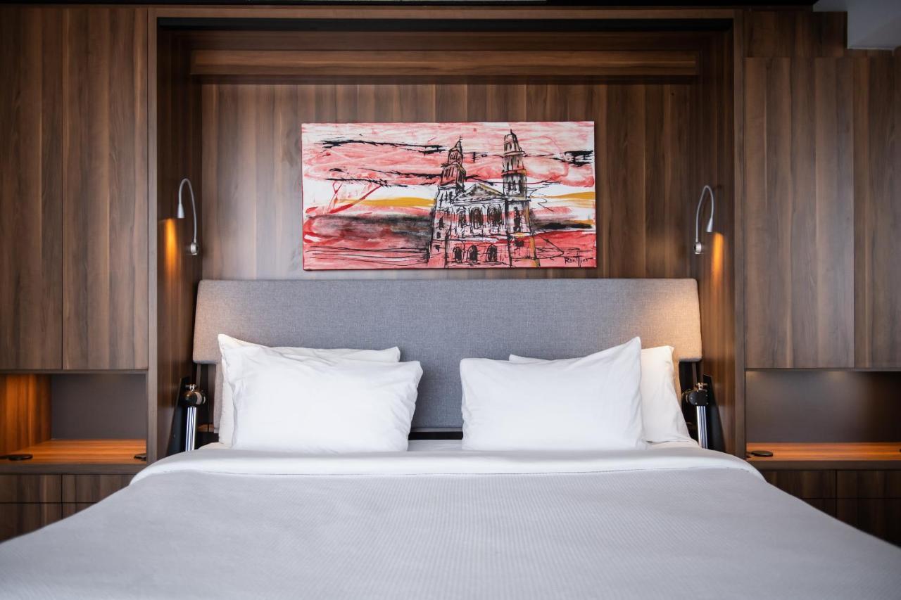 Superior King Room,1425546499:JPEG