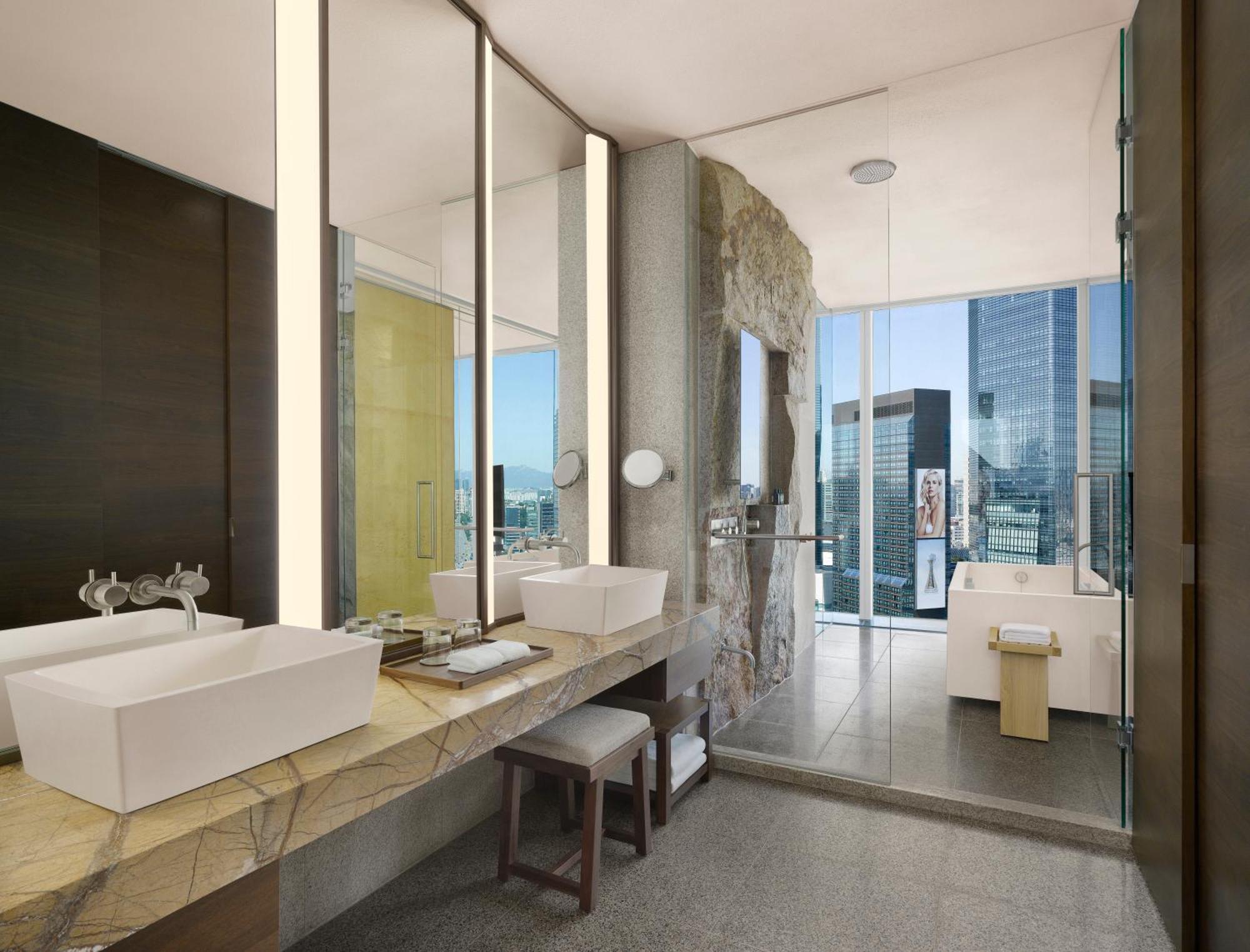 Park Corner Suite