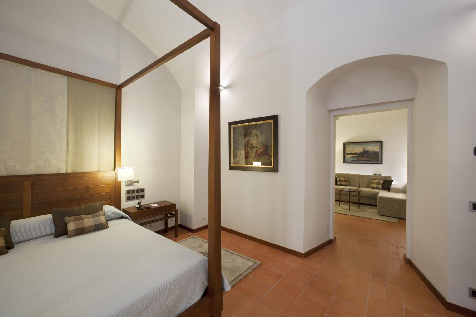Superior Double Room,1207817344:JPEG