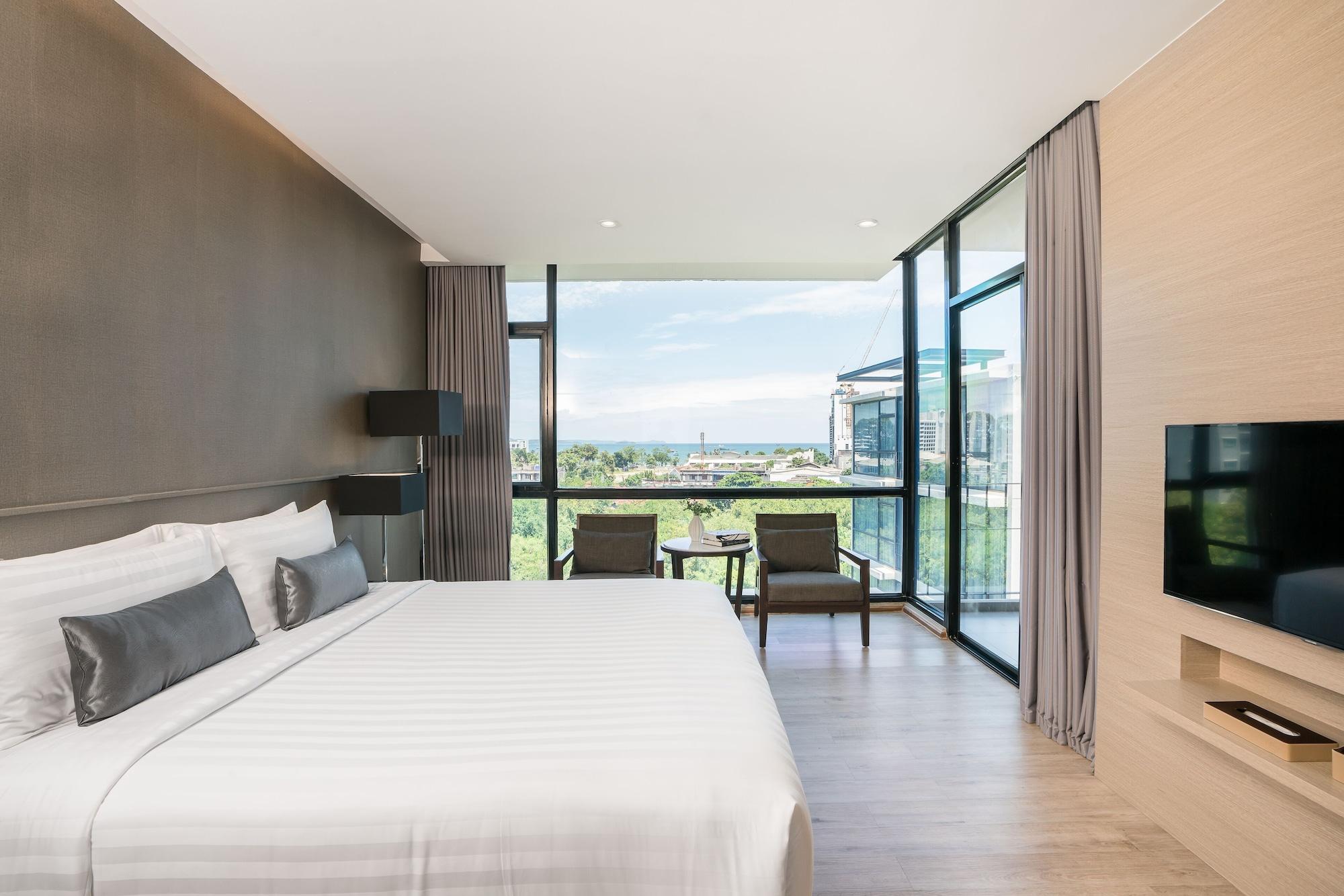 Deluxe Double Room,1432764460:JPEG