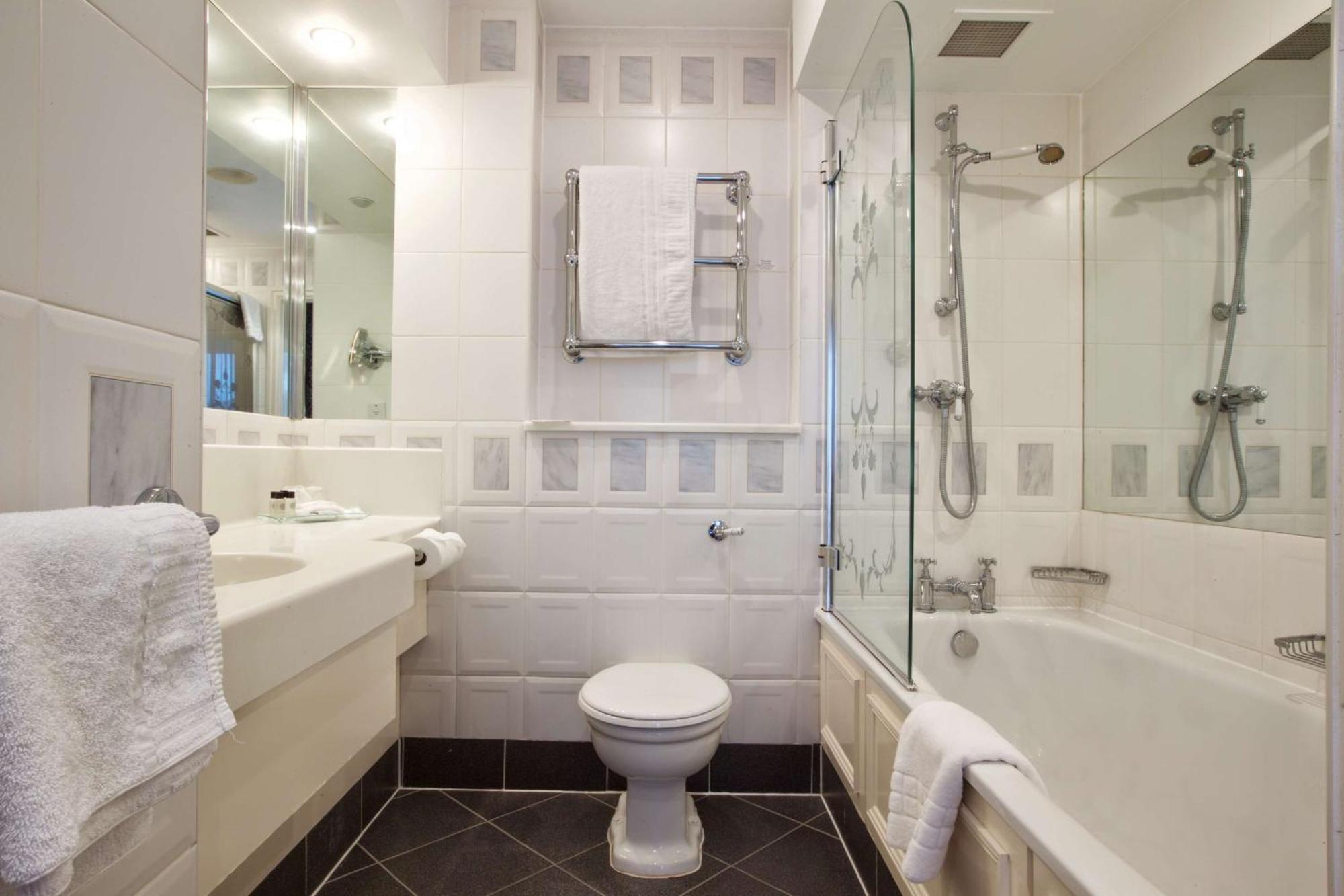 Standard Double Room,1432908037:JPEG