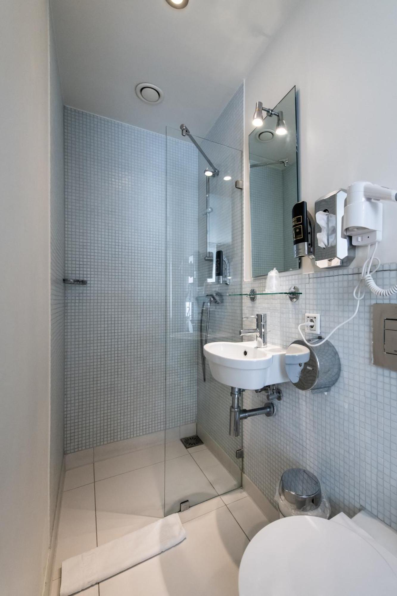 Souterrain Twin Room