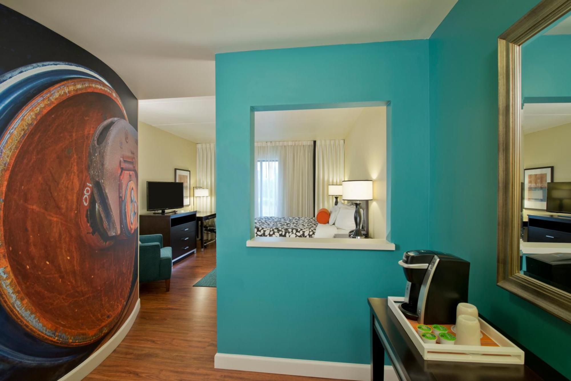 Standard King Room
