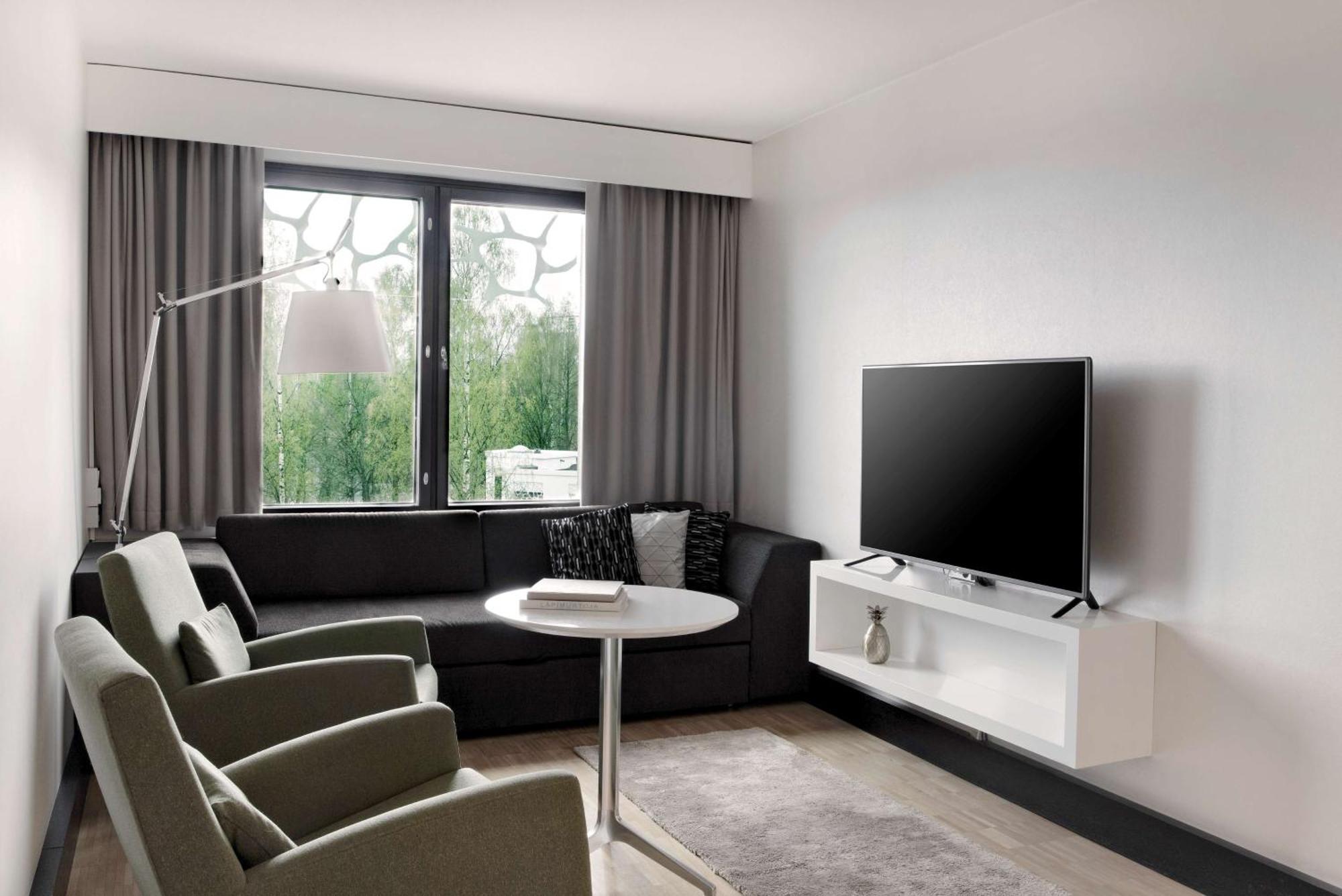 Junior Suite,1709963591:JPEG