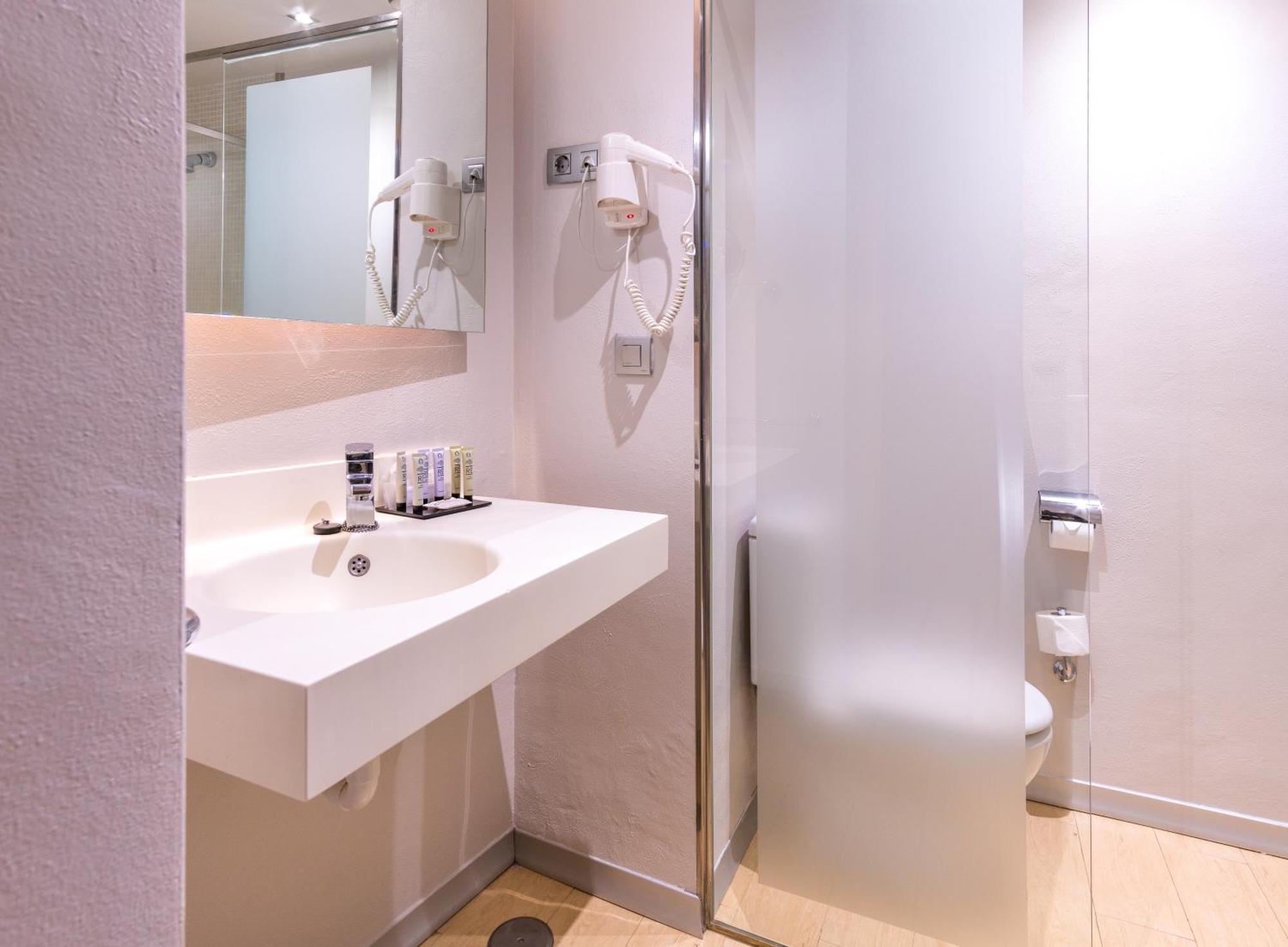 Double or Twin Room,1498587871:JPEG