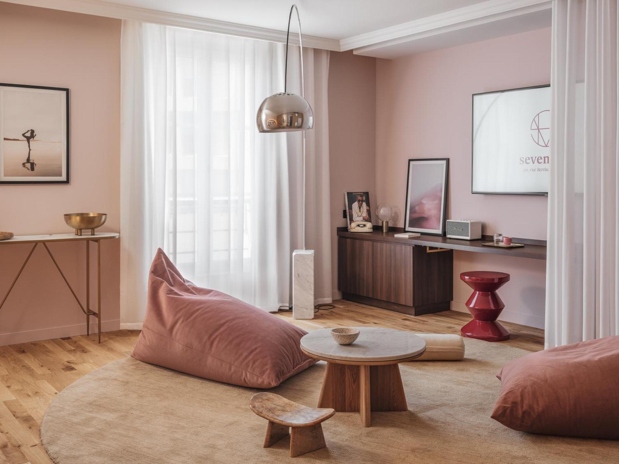 Standard Suite