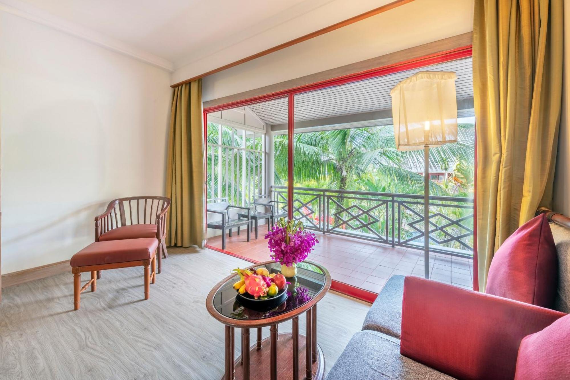 Deluxe Double or Twin Room