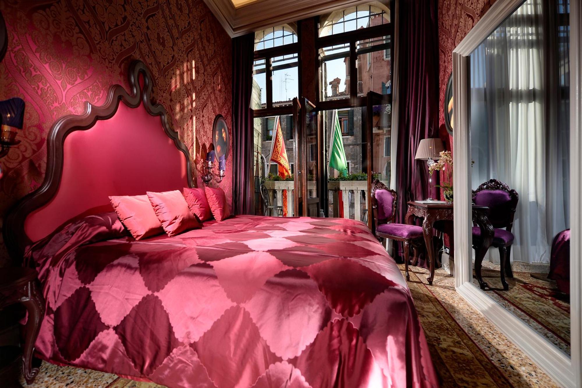 Suite Canal View