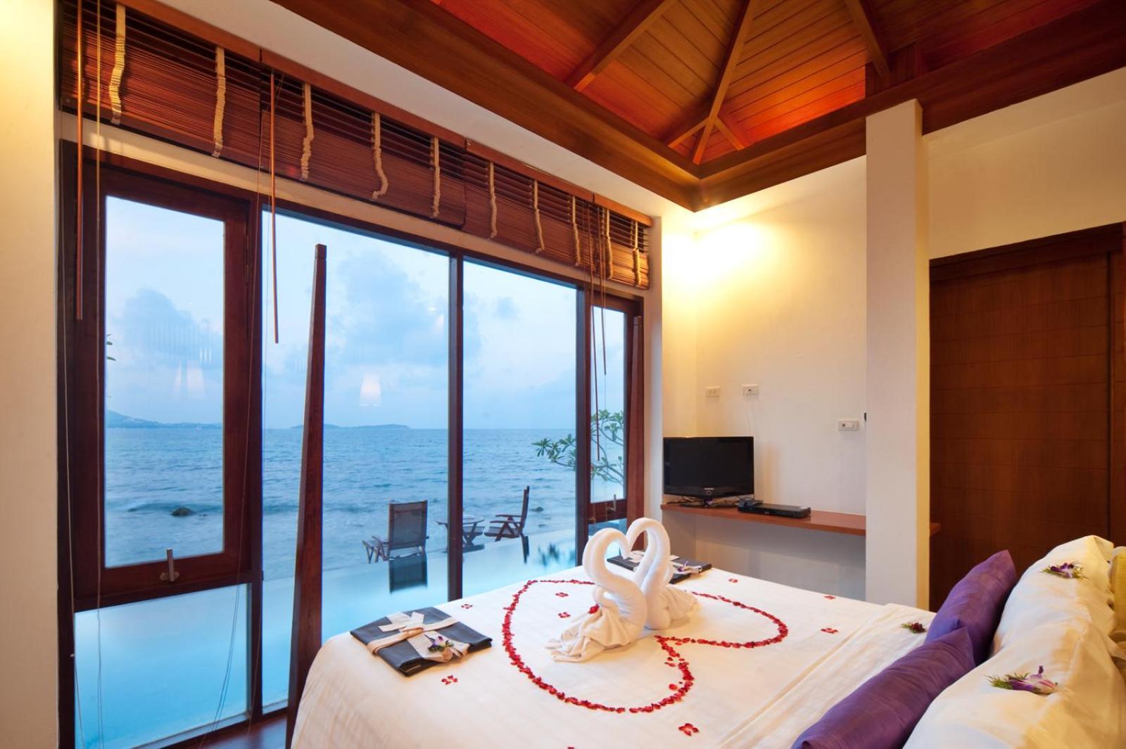 Sea Front Villa Private Pool