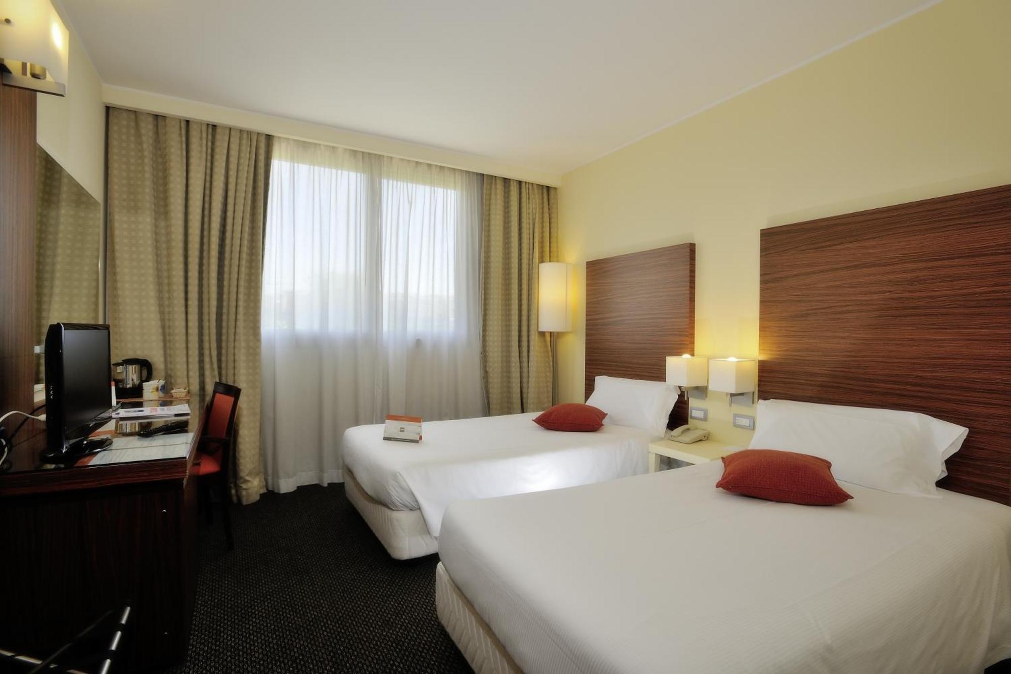 Comfort Twin Room,1438060297:JPEG