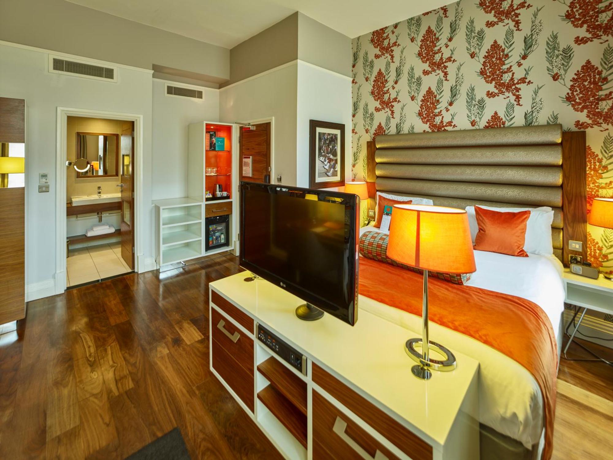 Premium King Room