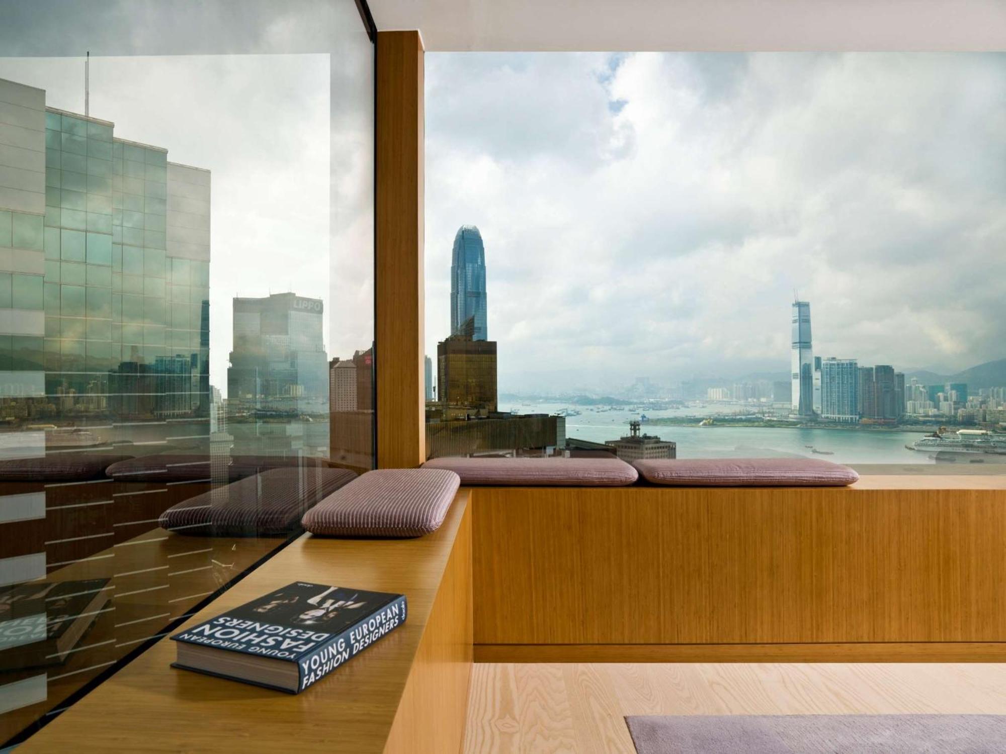 Upper Suite Harbour View