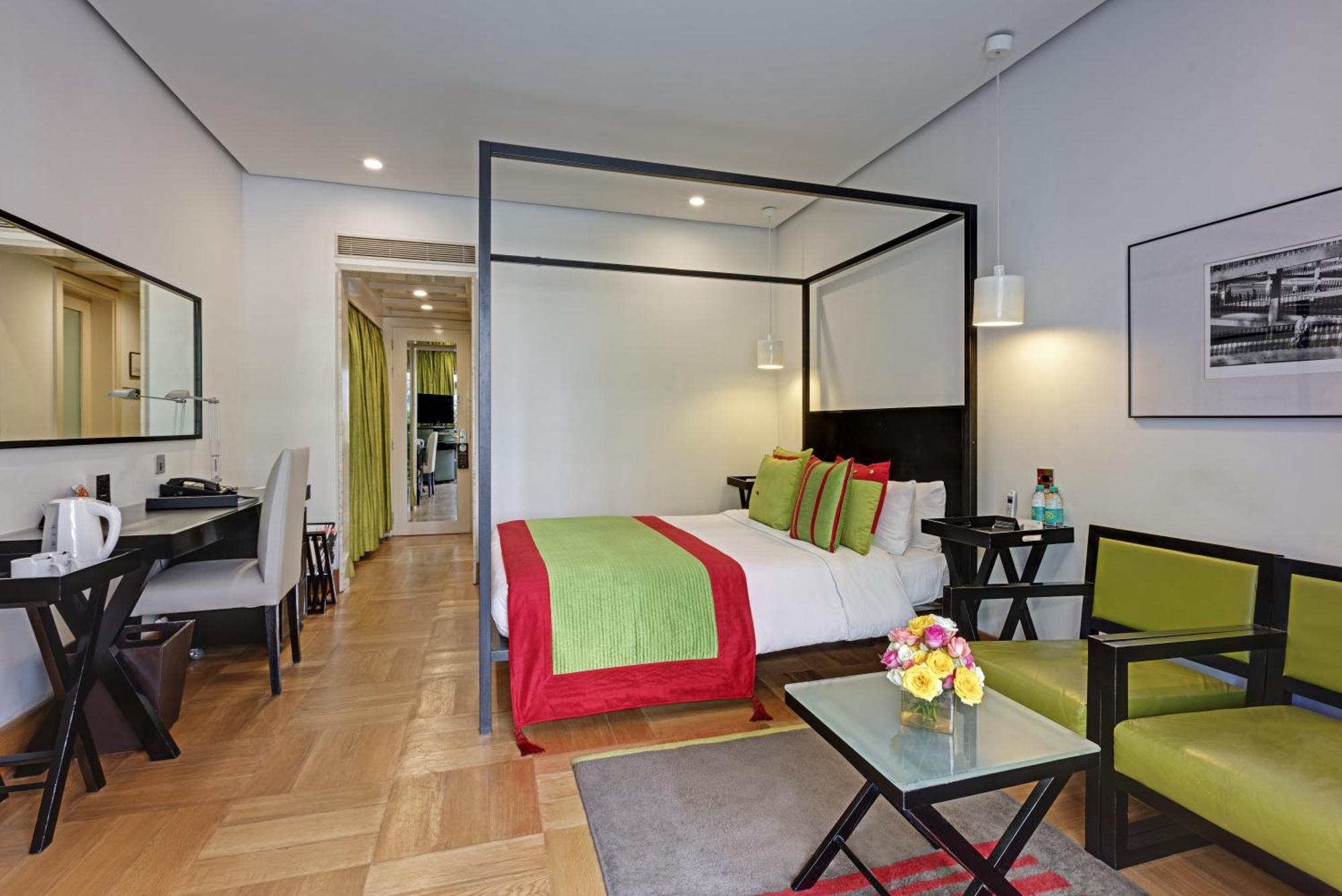 Deluxe Double Room Balcony Deluxe Double Room on F&B Happy Hours 11 on selected beverages from 5 to 9 PmSunday to Friday