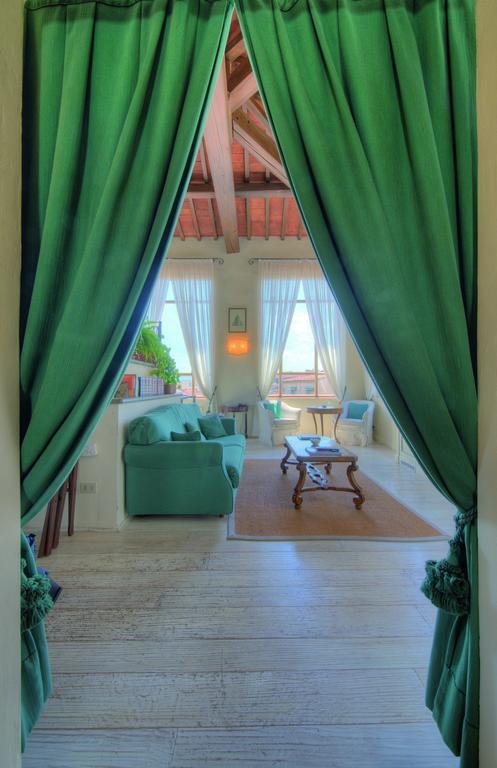 Deluxe Suite with Spa Bath,185495541:JPEG