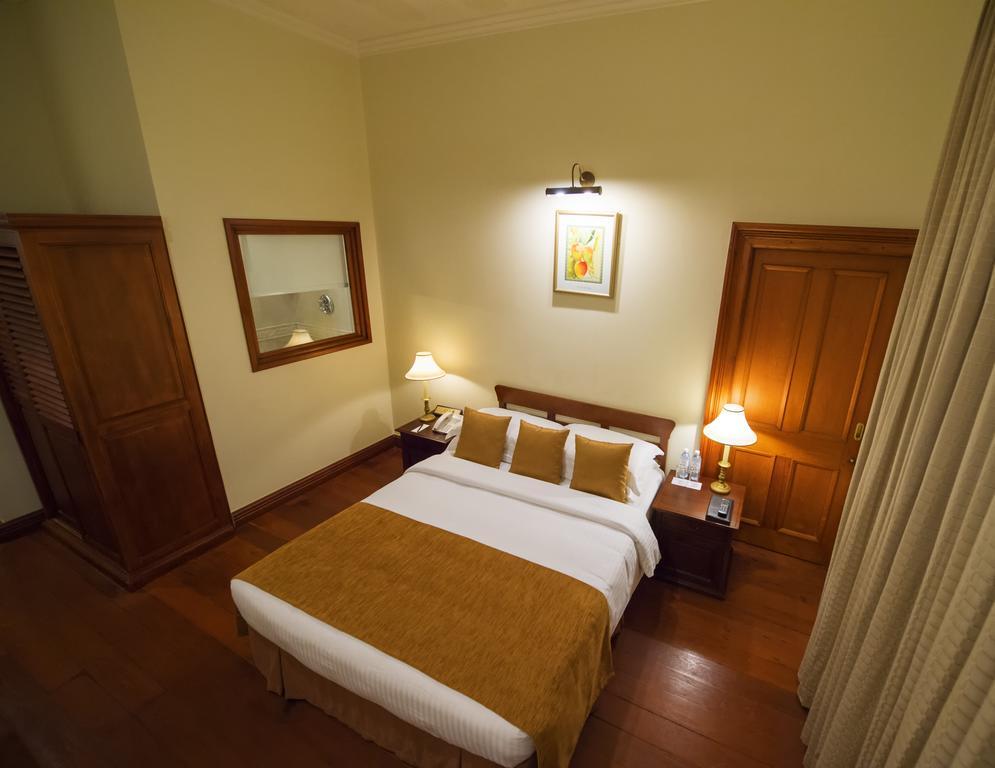 Garden View Room