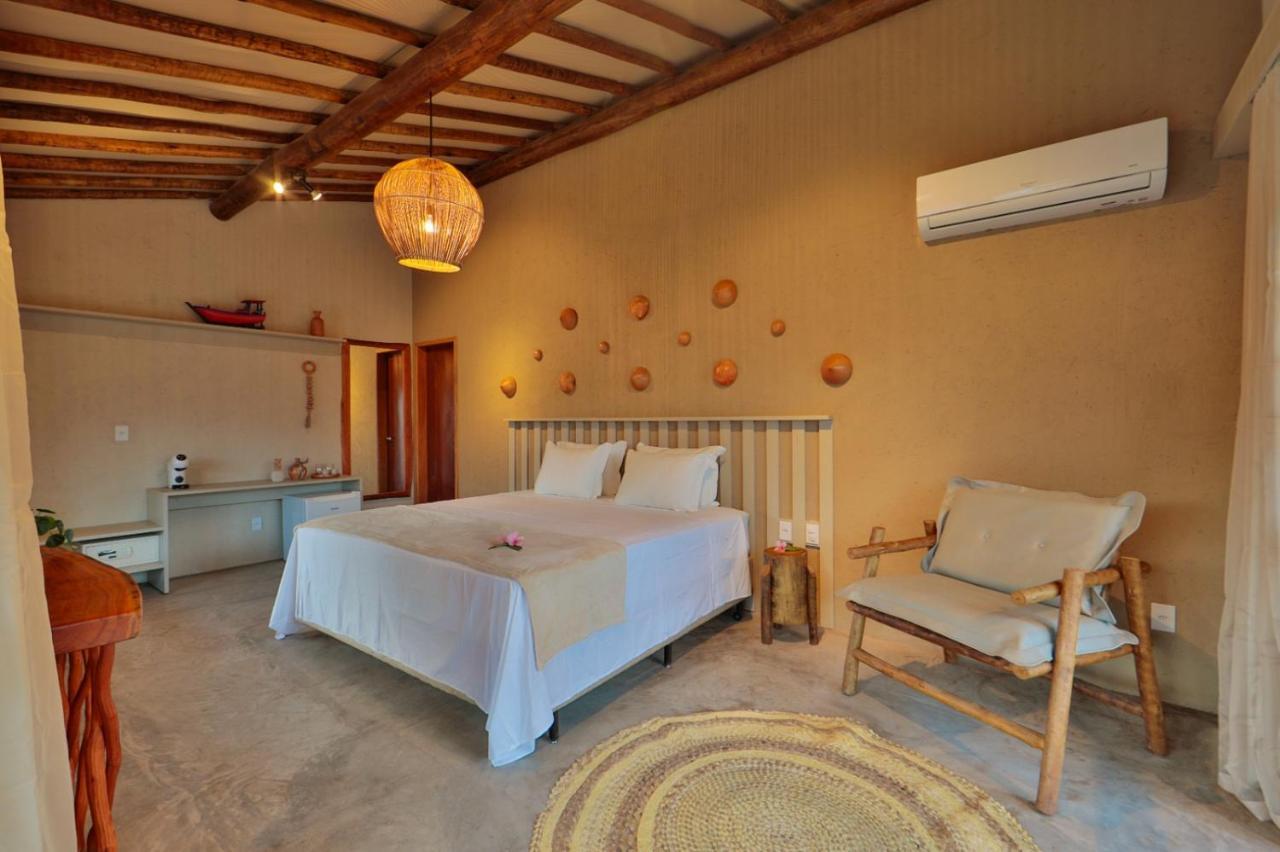 Deluxe Room (2 Adults + 1 Child)